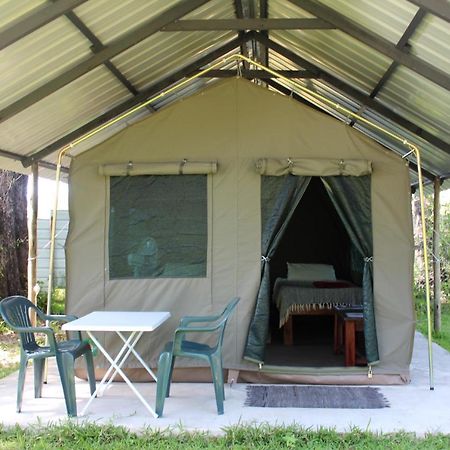 Caprivi Mutoya Lodge And Campsite Катіма-Муліло Екстер'єр фото