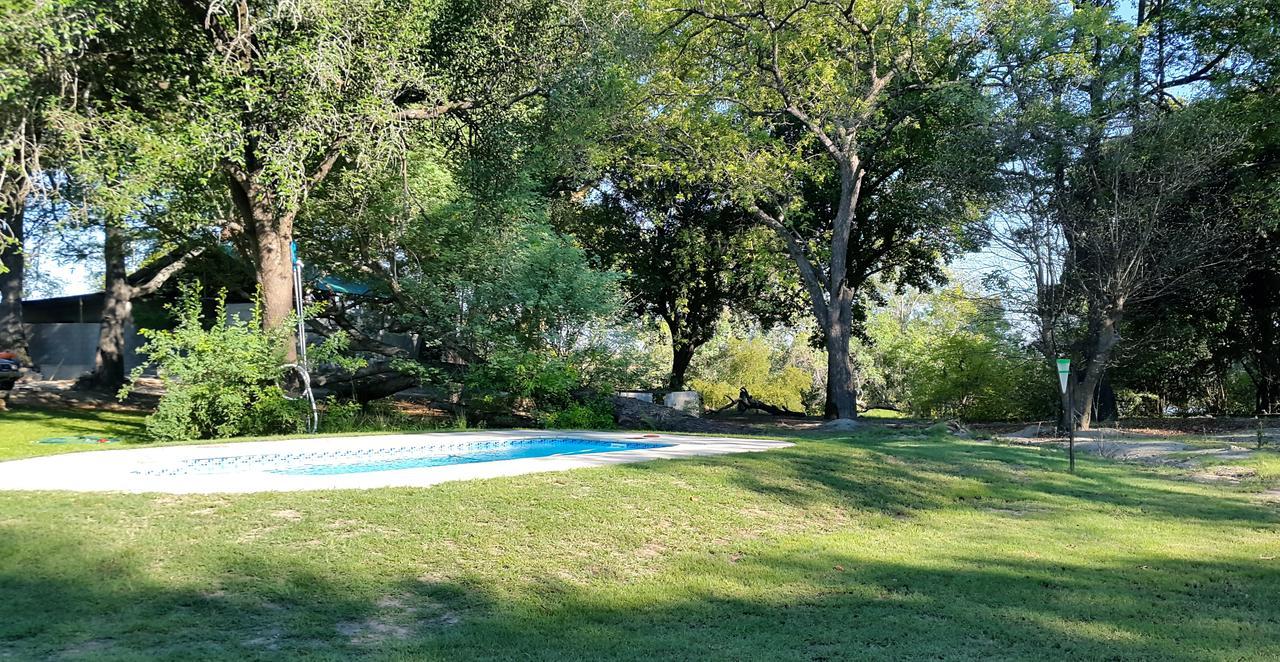 Caprivi Mutoya Lodge And Campsite Катіма-Муліло Екстер'єр фото