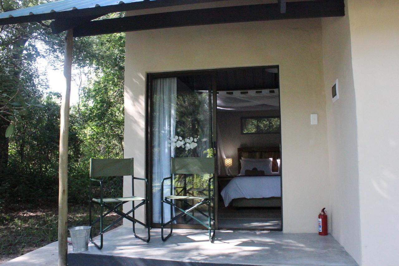 Caprivi Mutoya Lodge And Campsite Катіма-Муліло Екстер'єр фото