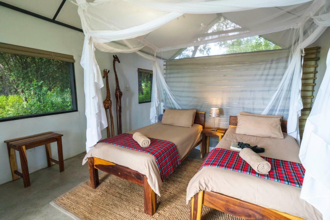 Caprivi Mutoya Lodge And Campsite Катіма-Муліло Екстер'єр фото