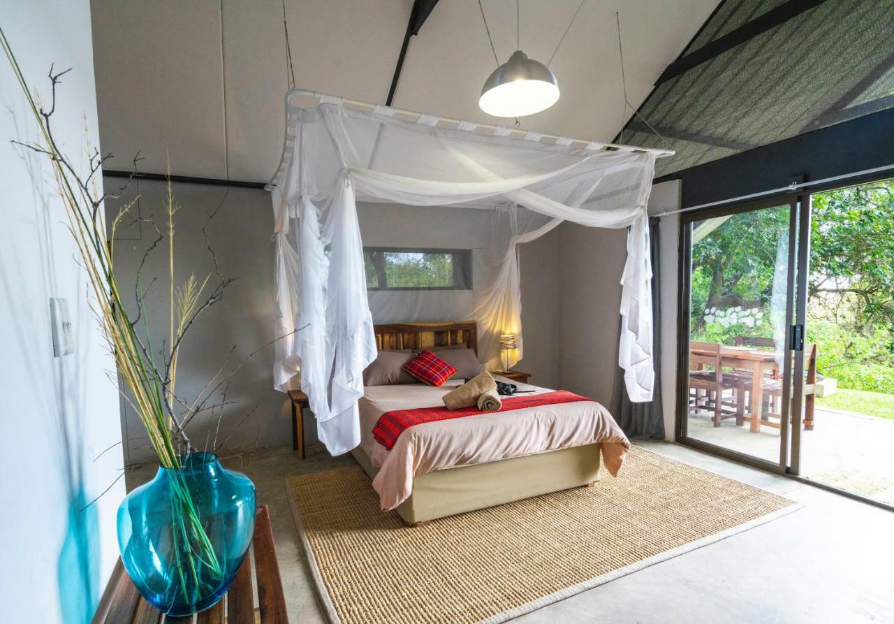 Caprivi Mutoya Lodge And Campsite Катіма-Муліло Екстер'єр фото