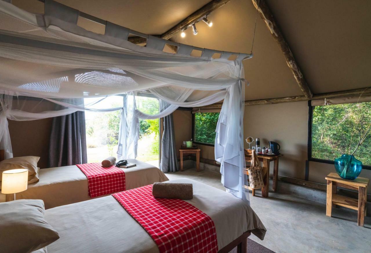 Caprivi Mutoya Lodge And Campsite Катіма-Муліло Екстер'єр фото