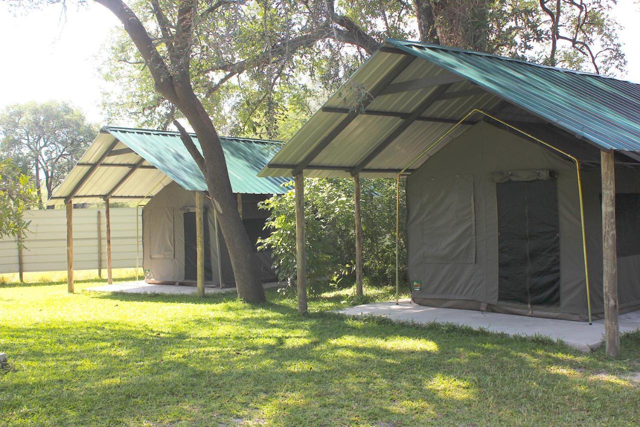 Caprivi Mutoya Lodge And Campsite Катіма-Муліло Екстер'єр фото